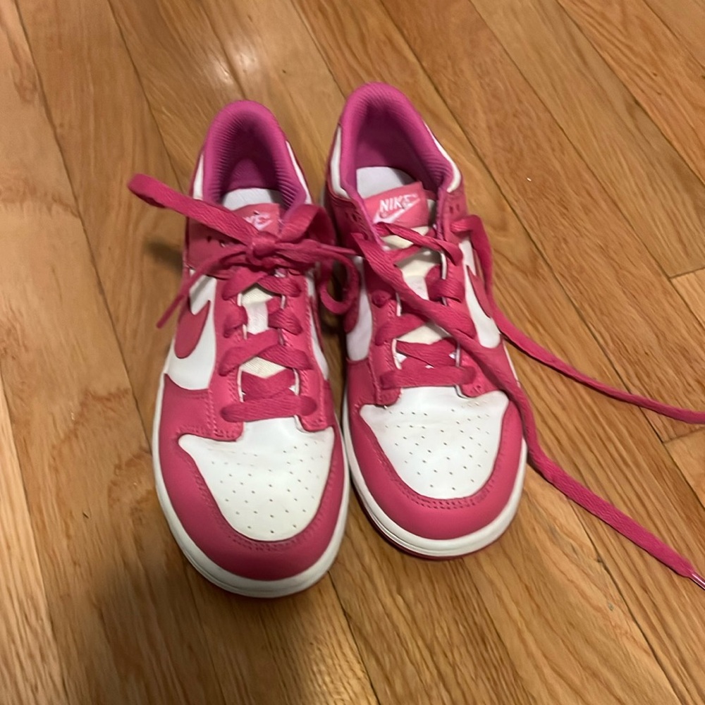 Nike shoes